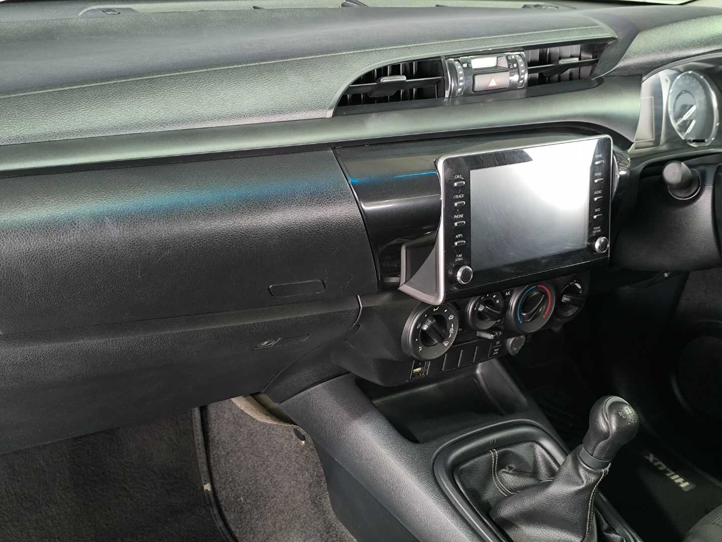 fe8d7ba8-cd9d-43f9-b4f1-c8335d0aeb76