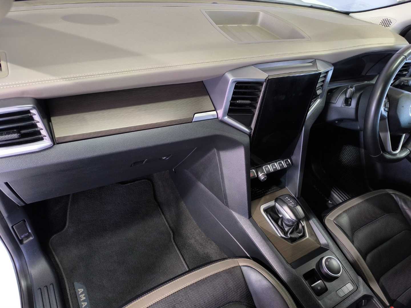 00ed6c86-4309-469d-a8a6-e8ab0457bf9c