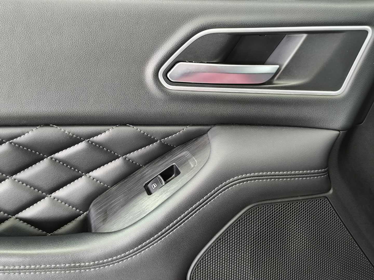 7ea2ef16-3e7e-47e3-97e8-98a9c4304d6d