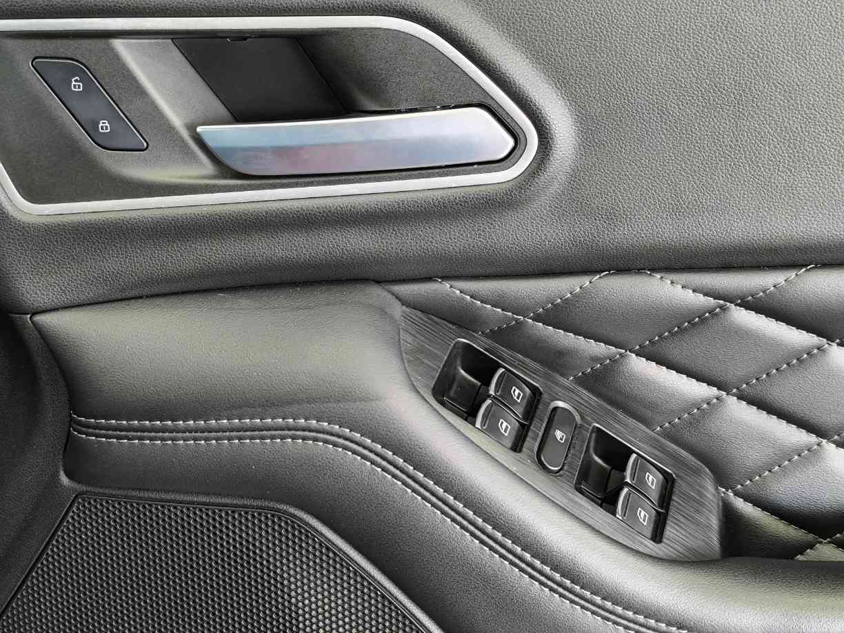 a863f568-816c-4857-a331-206ca571c06e